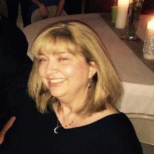 Meet your Posher, Paula